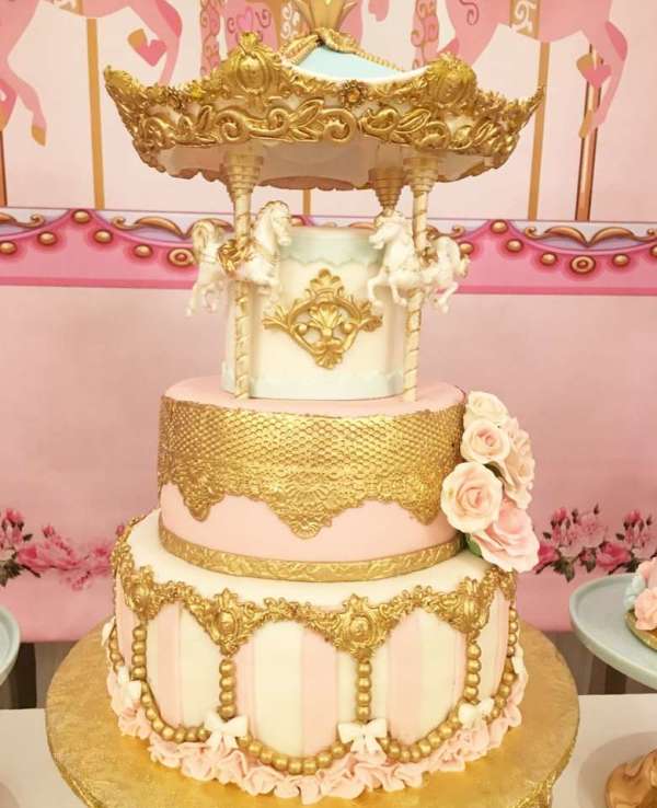 Charming-Carousel-Birthday-Party-Cake